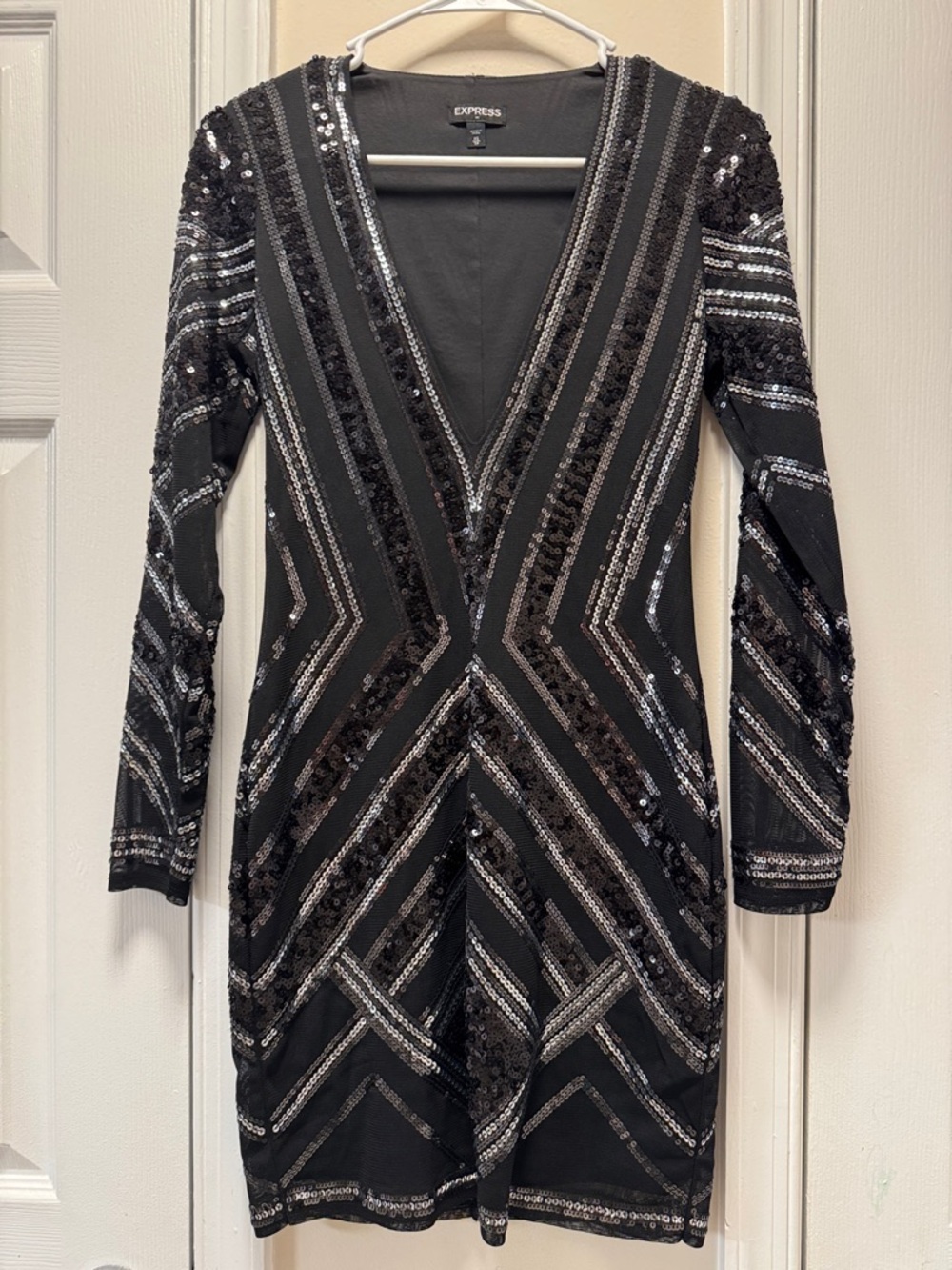 Express Black & Silver Sequin Long Sleeve V-Neck Dress